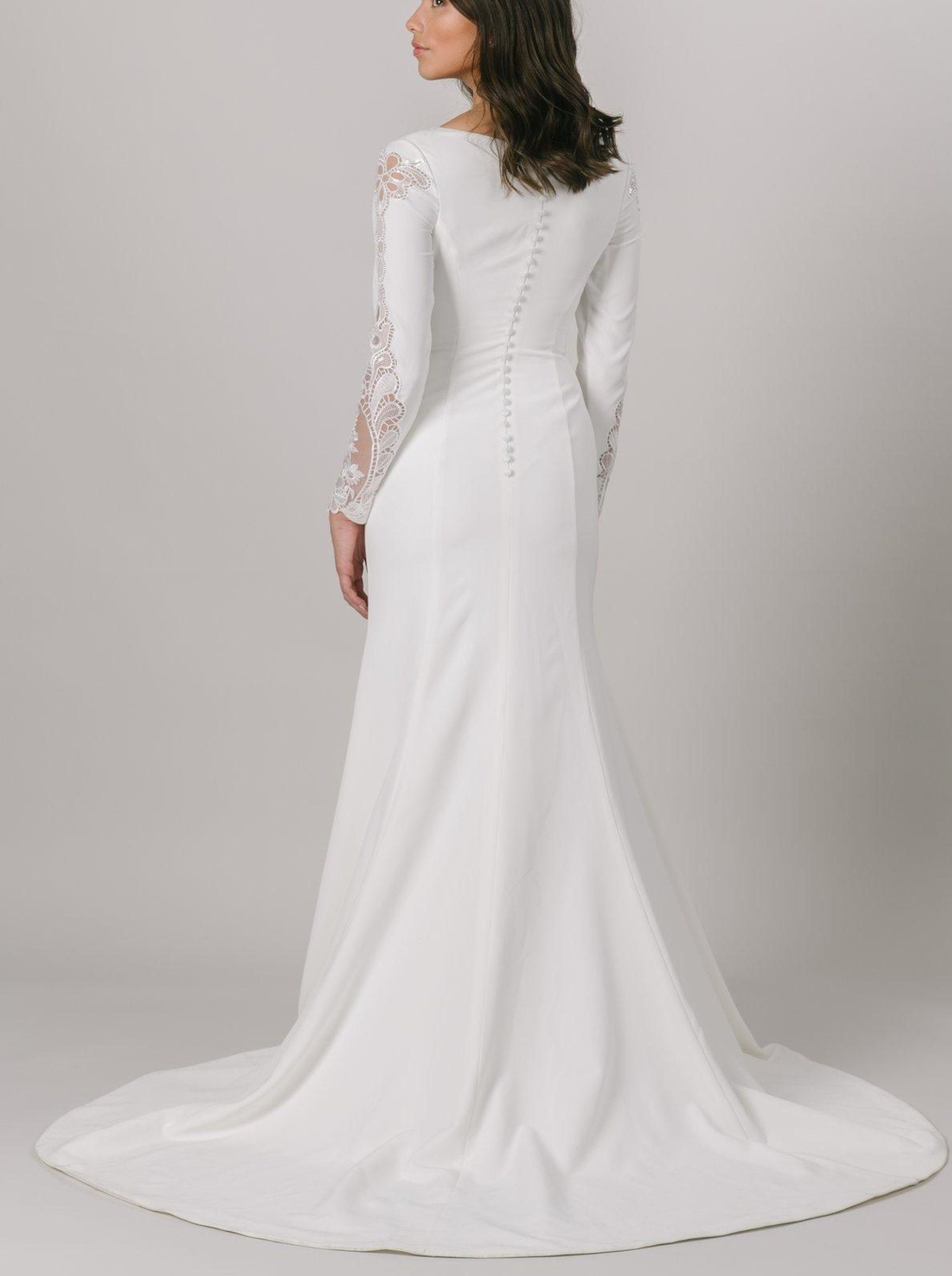 Elegant Lightweight Wedding Dress With Half or Full Button - Etsy