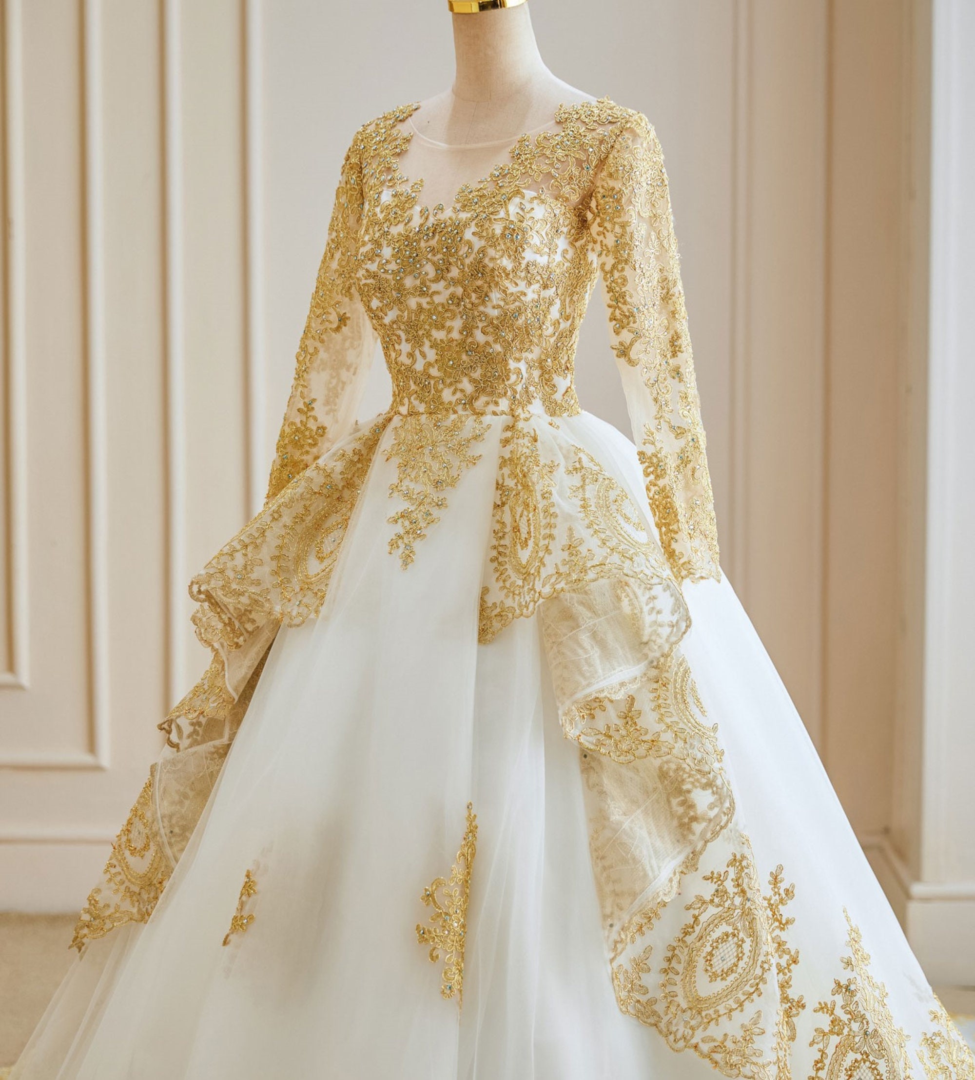 Gold lace ball best sale gown