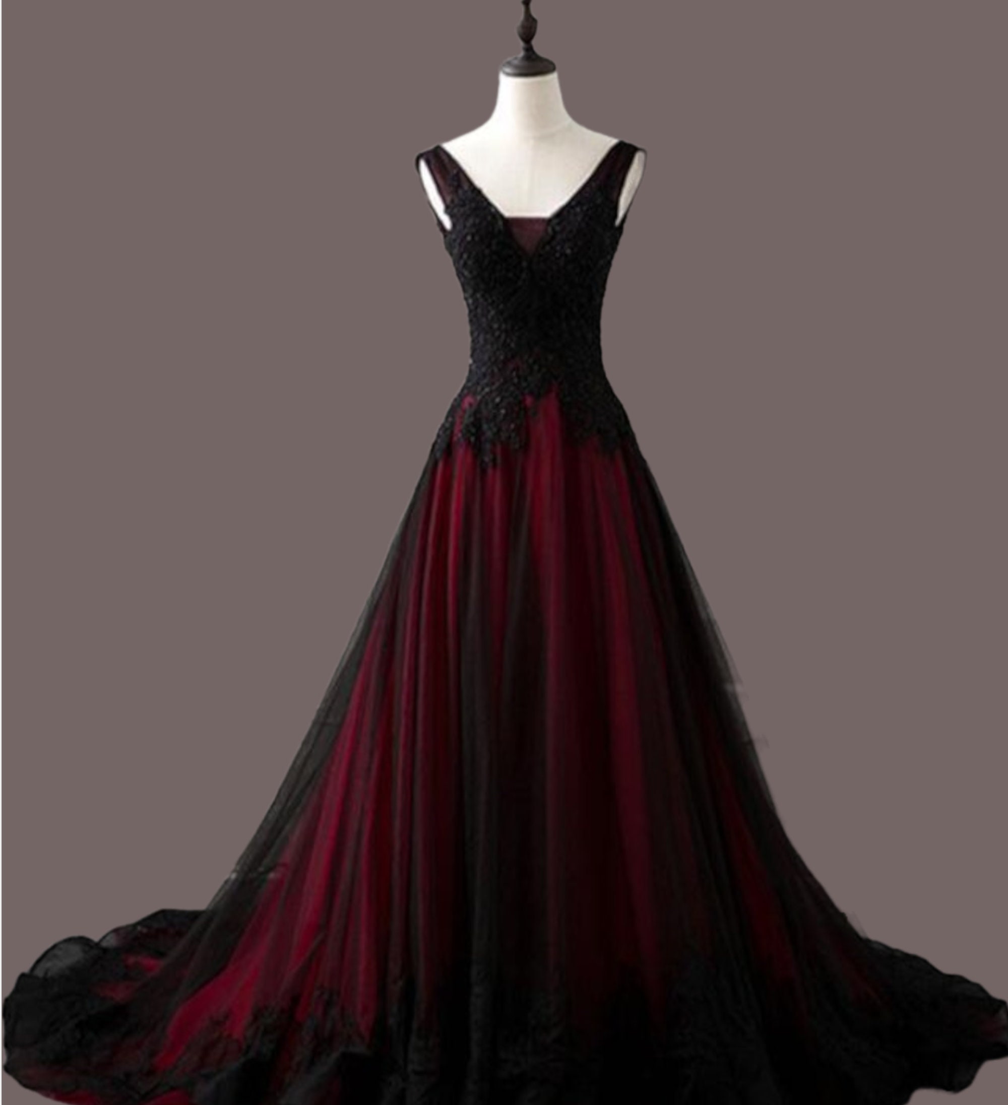 Linda Friesen - The Red Lady. The Aristocrat dress in blood red and floor  length. I created this gown last year for a client's wedding day. It's  slightly inspired by Crimson Peak ;)