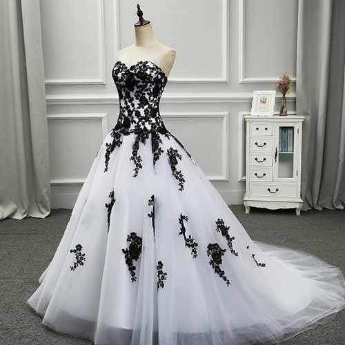 Beautiful White and Black Ballgown Wedding Dress With Fitted - Etsy