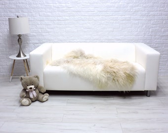 Genuine Icelandic Sheepskin Rug: Long Wool Fur Throw (55"x 31")