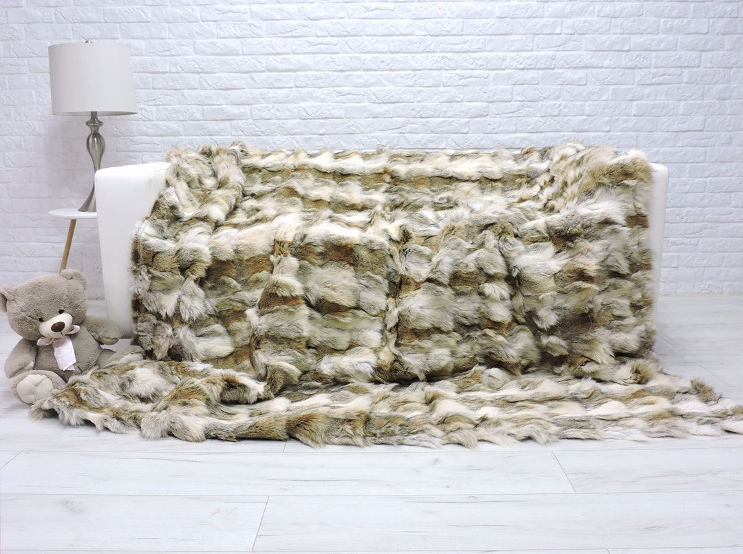 Rare Luxury Real Coyote Fur Throw, King Fur Blanket, Coyote Pelts