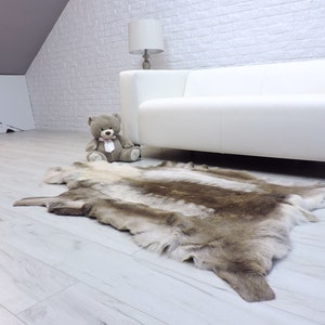 Reindeer hide rug, GIANT reindeer skin, genuine leather rug, christmas gift and decor, reindeer rug, scandinavian decor, Arctic sourced 104