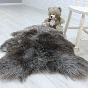 Tappeto in pelle di pecora, tappeto area, tappeto shag, tappeto di pelliccia, pelle di pecora gigante, lancio di pelliccia, tappeto in pelle, vera pelle di pecora, arredamento scandinavo, copri sedia, 23