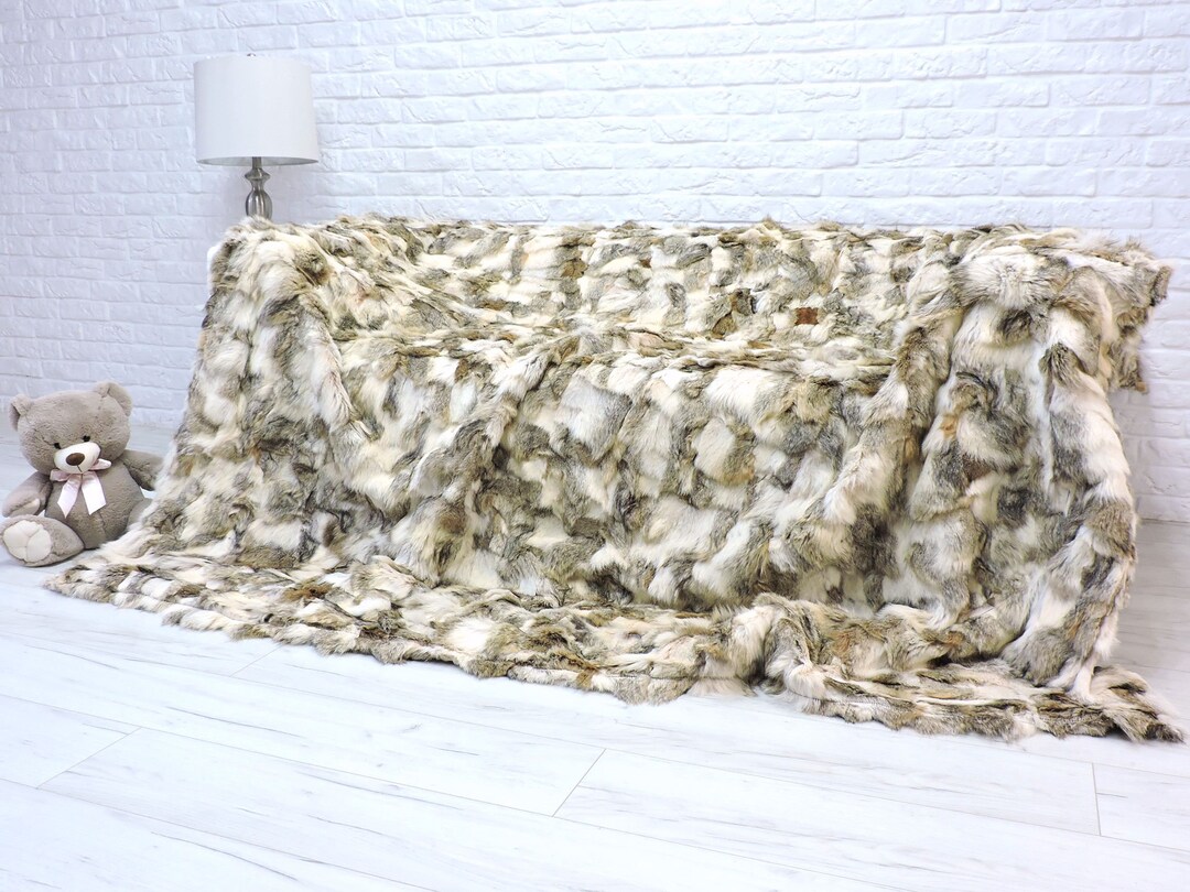 Luxury Real Coyote Fur Throw, King Fur Blanket, Coyote Blanket
