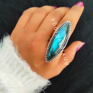 Labradorite Ring, Marquise Shape Labradorite Silver Ring, Labradorite Ring, Statement Ring, Large Stone Ring For Her, Boho Silver Ring