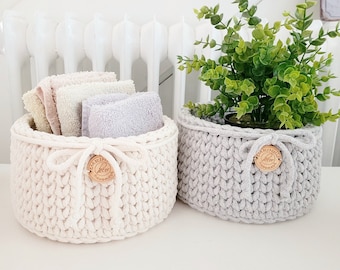 Basket crocheted round hygiene basket, cosmetic basket, room decoration basket, bathroom equipment, gift basket, baby room storage round