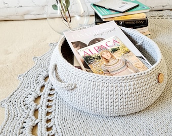 Newspaper basket, crocheted newspaper, basket bowl, storage basket, grey toy basket, Scandi home decor, Scandinavian japandi style