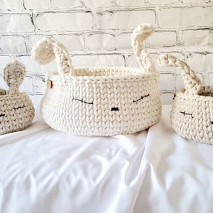 Bunny basket, crocheted utensil holder, baptism gift idea, bunny basket, nursery decoration, baby equipment, baby shower gift, baby room storage