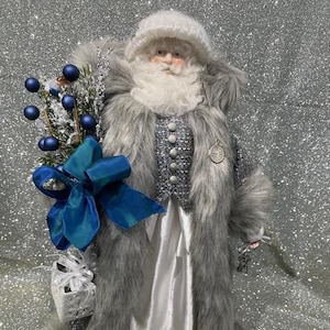 Christmas Santa Figure, Old World Victorian Santa, Santa Claus Figure, Handmade, OAK