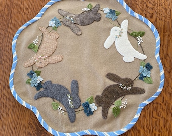 Wool Applique Bunny Table Mat: Embroidered Spring Easter Decor