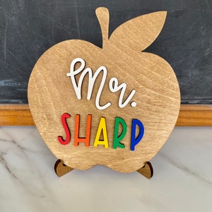 Teacher nameplate apple - Teacher Gift - Teacher desk- Apple nameplate - Back to school Gift- Teacher appreciation gift
