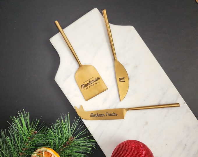 Personalized Cheese Knife Set - Gold, Copper and Matte Black - Hammered Handles -   Charcuterie Board Essentials - Gift Boxed