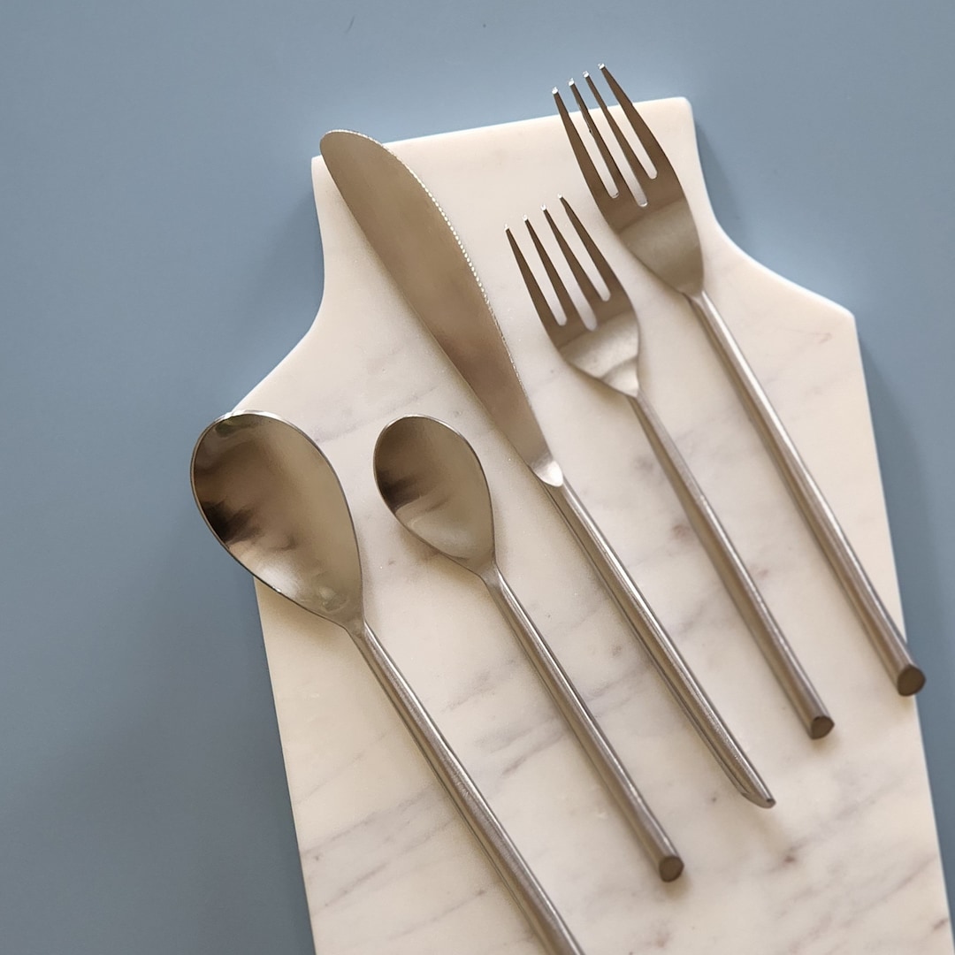 Handmade Cutlery Set Sleek Flatware Set 5 Piece Hostess Set Modern