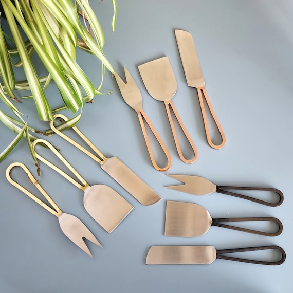 Crate & Barrel 10-Piece Soft-Touch Pastry Tools Set