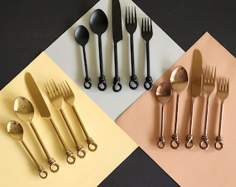 Personalized Cutlery Set - Knot Cutlery Set - 5 Piece Hostess Set - Twist Flatware Set - Handmade Silverware - Stainless Steel Cutlery