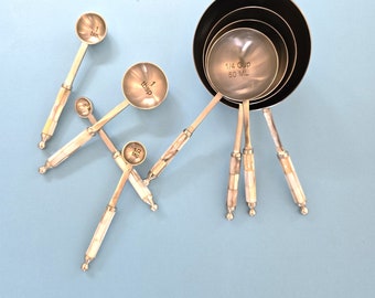 Mother of Pearl Measuring Spoons Set - Matte Silver Finish with MOP inlay handles - Mother of Pearl Measuring Cups Sets - Handmade