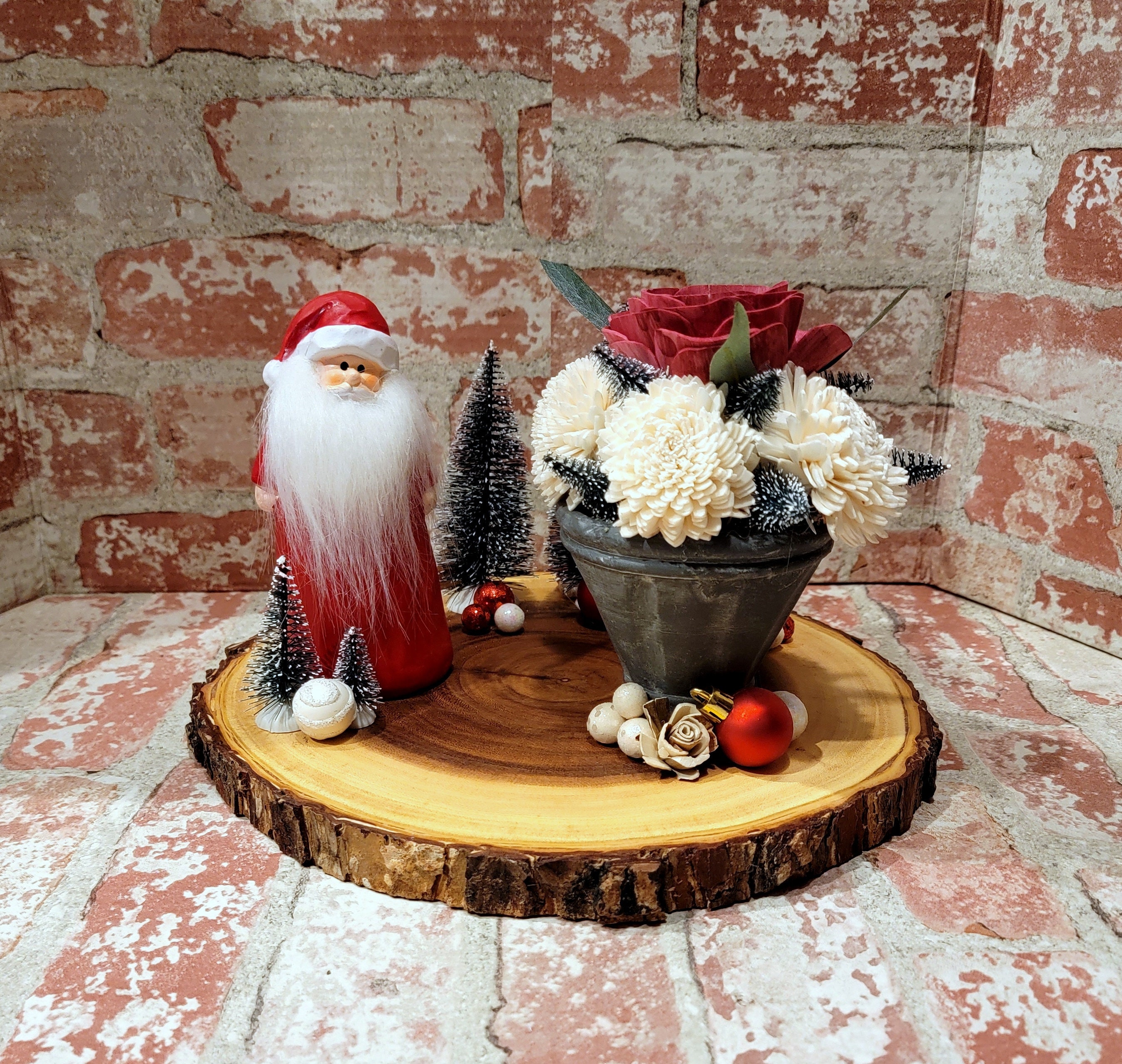 Rustic Christmas Wood Flower Centerpiece, Christmas Table Centerpiece,  Holiday Hostess Gift, Holiday Table Decor, Wooden Flower Centerpiece