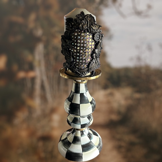 Alice in Wonderland Candle pin