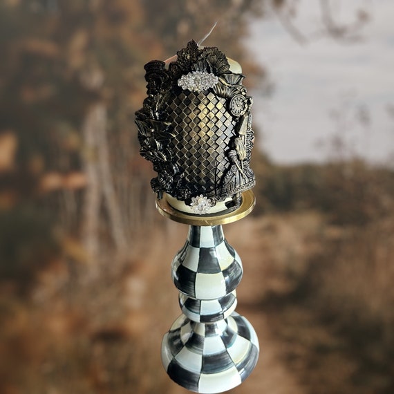 Alice in Wonderland Candle pin