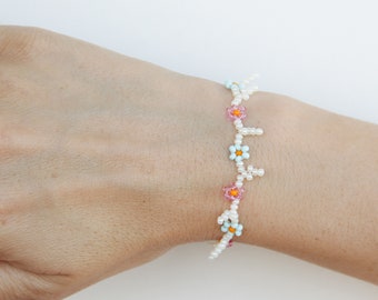 Flower Beads, Beaded bracelet, Handmade bracelets beaded