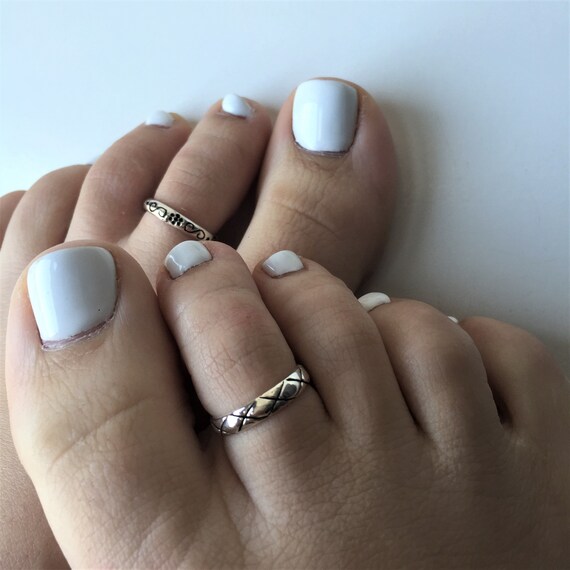Buy Thin Carved Cross Toe Ring, Sterling Silver Toe Ring, Adjustable Toe  Ring, Beach Toe Ring, Minimal Toe Ring, Midi Ring, Silver Summer MT-42  Online in India - Etsy