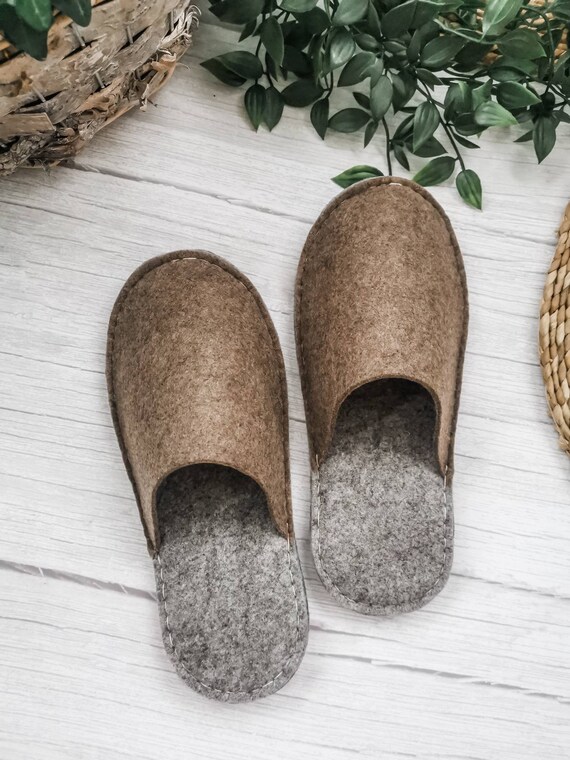 Women's slippers, Felt slippers, Brown women slipers, Home shoes, Barefoot  slippers, best slippers