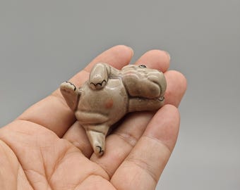 Keramik Nilpferd Figur: Schlafende Miniatur Tier Statue