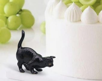 Handmade Black Ceramic Cat Figurine: Halloween Cat Sculpture - Home Decor Gift