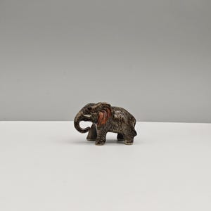 Ceramic elephant figurines, Ceramic Lucky Elephant,Miniature elephants, Mother&#39;s day gifts