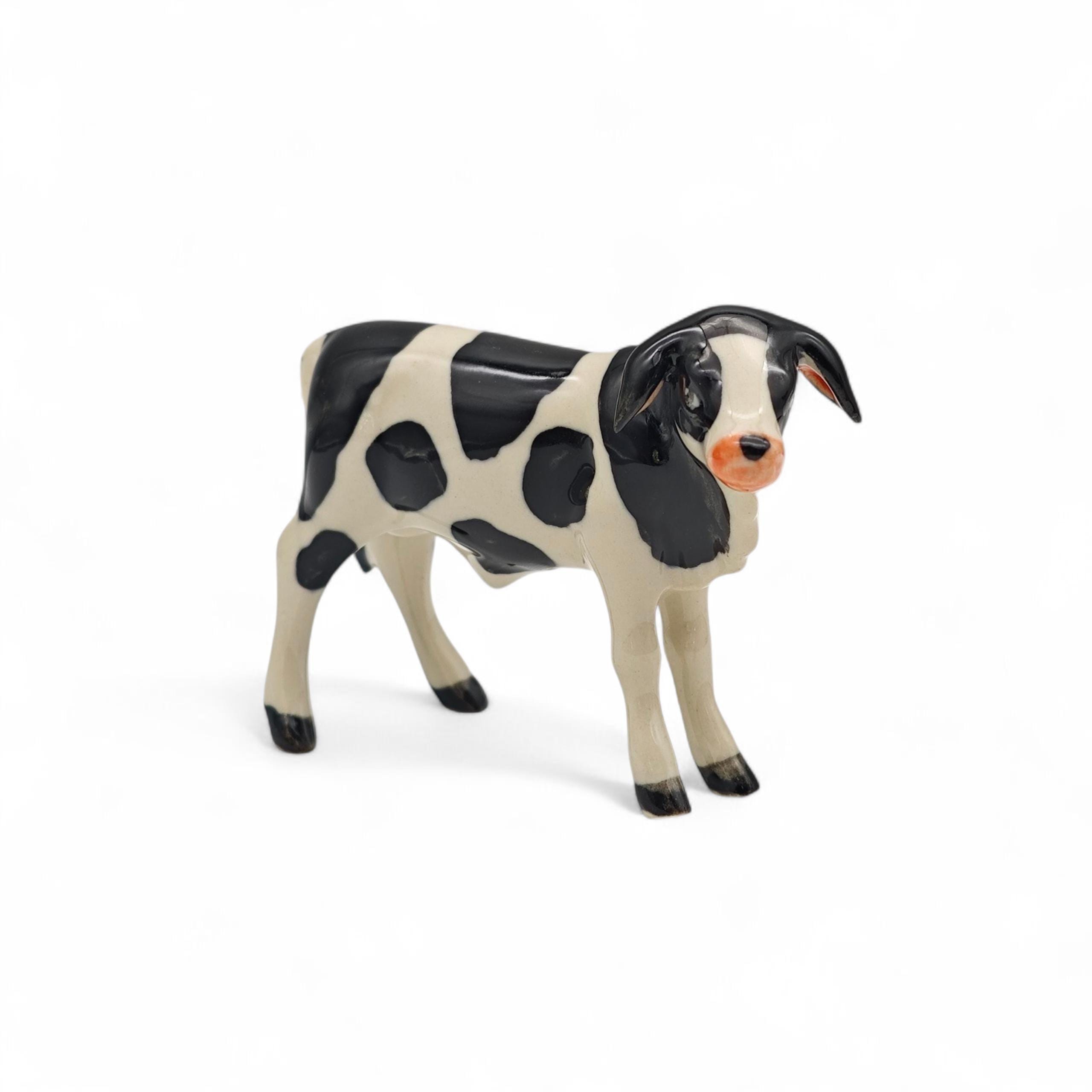 手描きの陶器製牛の置物：コレクター向け農家風装飾品 - Etsy 日本