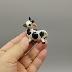 Hand-Painted Ceramic Cow Figurine: Miniature Desk Decoration
