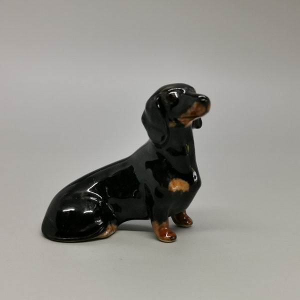 Dachshund figurine, Black dachshund for little home decoration, Birthday Gift