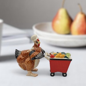 Handmade Ceramic Chicken Salt and Pepper Shakers-Cute Chicken Lover Gift-Unique Kitchen Decor-Rooster salt & pepper shakers-New Home Decor