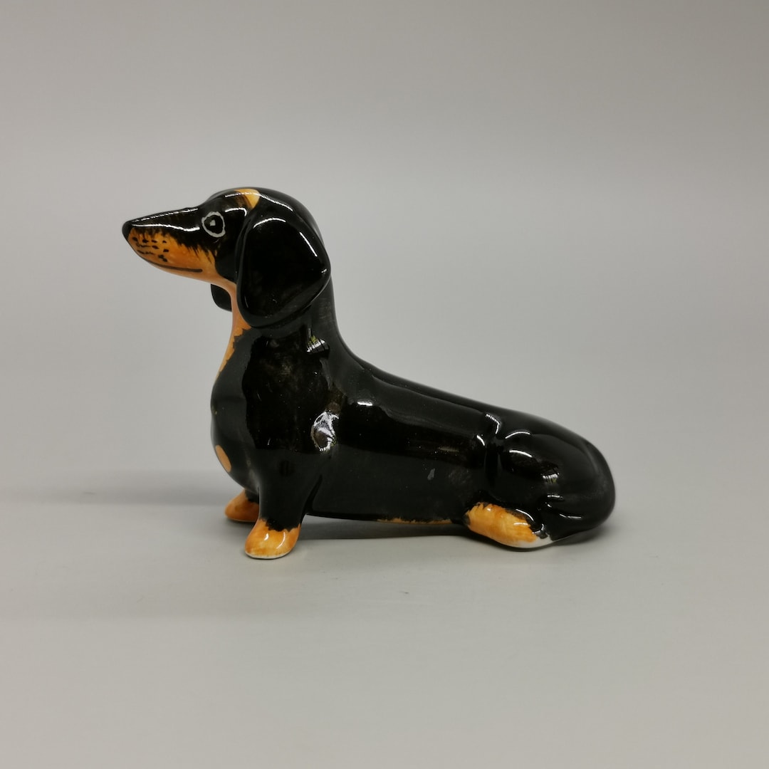 Dachshund Figurines, Miniature Animal Figurine, Miniature Ceramic Dog