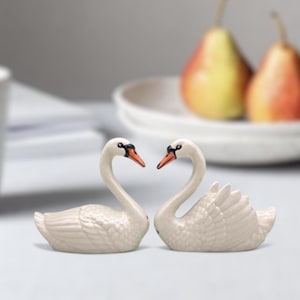 Handmade Ceramic Swan Salt and Pepper Shakers: Elegant Kitchen Decor