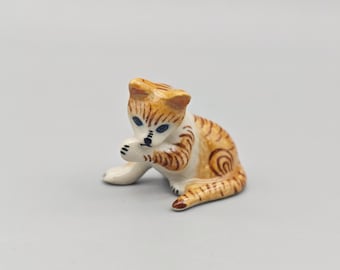 Handmade Ceramic Orange Tabby Cat Figurine: Lucky Cat Statue
