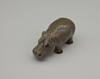 陶器製カバの置物：ミニチュア磁器製動物像 - Etsy 日本