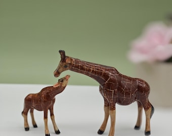 Ceramic Giraffe Figurines: Miniature Porcelain Animal Decor, Set of 2