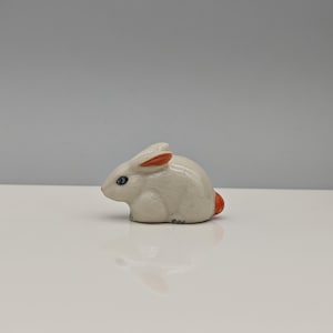 Miniatur-Kaninchen-Figurine-Weiße Keramikhäschen-Handmade-Kaninchenfigurine-Kaninchenliebhabergeschenke-Ostern-Geschenke