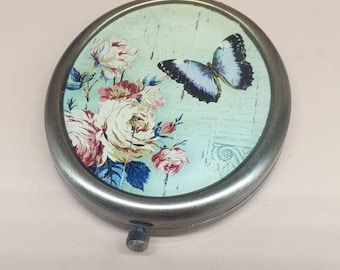 Vintage, Classic, Oval shaped, Hinged butterfly and flowers compact Mirror with clasp.