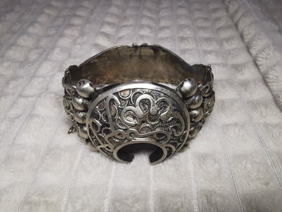 Antique Islamic Middle East Solid Silver Bangle B… - image 10