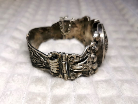 Antique Islamic Middle East Solid Silver Bangle B… - image 3
