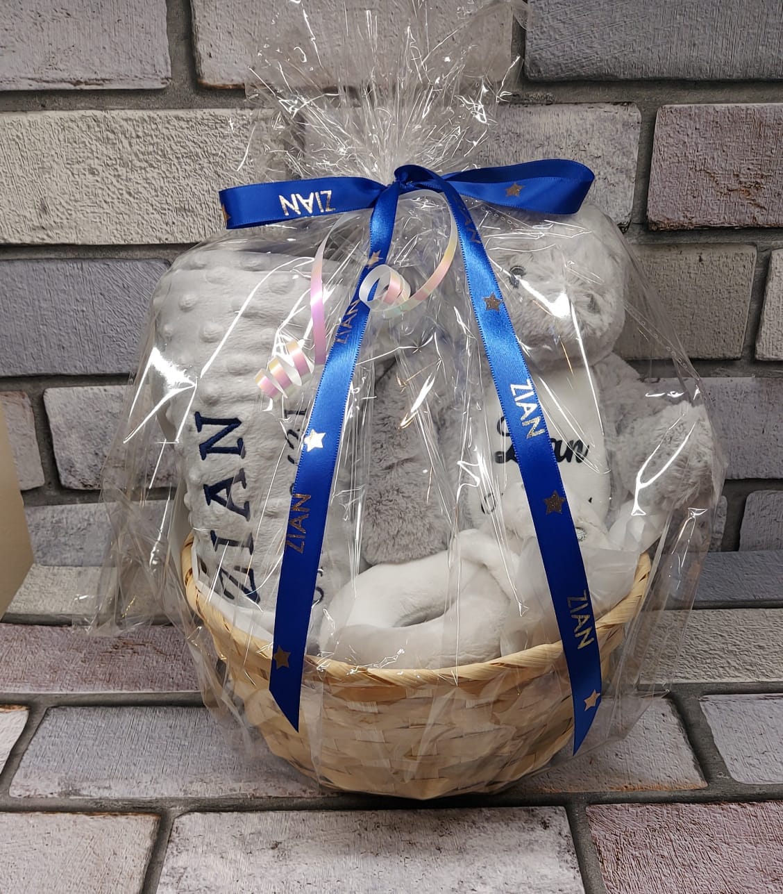 Quick Delivery Baby Gift Hamper Set, Blanket, Teddy and rattle, newbo…