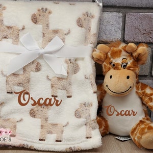 Personalised giraffe teddy and blanket gift set boys, soft plush toy, baby blanket gift, newborn gift, new baby, giraffe teddy, giraffe toy image 1