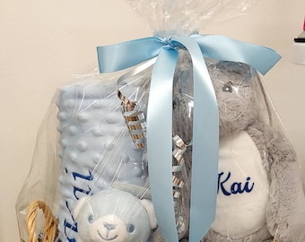 Quick Delivery Baby Gift Hamper Set, Blanket, Teddy and rattle, Safari Blanket, Woodland Blanket, newborn, baby shower gift wrapped