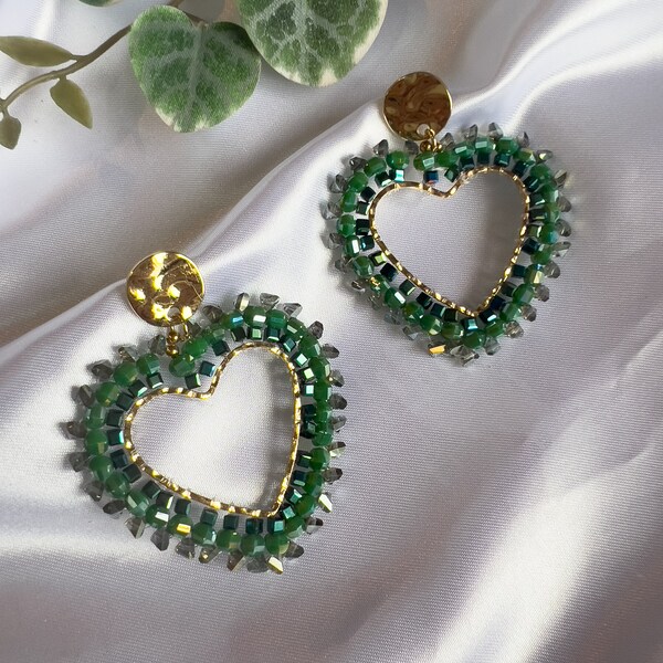 Boucles d'Oreille Coeur Vert en Plaqué Or avec Perles de Verre