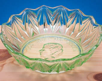 Set of 2 Elizabeth II Coronation bowls