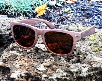 Gafas de sol de madera marrón con lentes polarizadas, gafas de sol artesanales, gafas de sol de madera con lentes marrones, gafas de sol unisex, regalo de padrinos de boda
