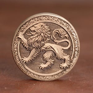 Solid Bronze Rampant Lion / Celtic Cross Challenge Coin – EDC Fidget | Limited Edition | Super Thick